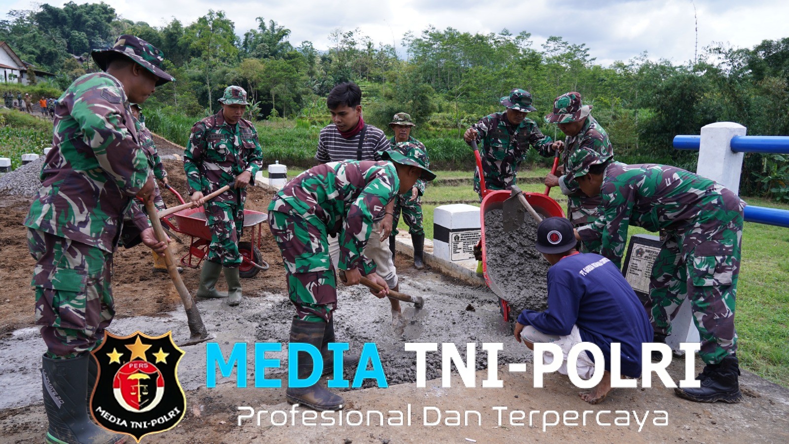 Melalui TMMD Ke 127 Kodim 0808/Blitar, Jalan Desa Di Gandusari Dibangun Permanen Untuk Dukung Aktivitas Warga