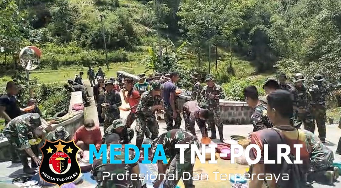 Tidak Lupakan Tradisi, Warga Dan TNI Menggelar Kenduren Sambut Bulan Ramadhan Dilokasi TMMD 127