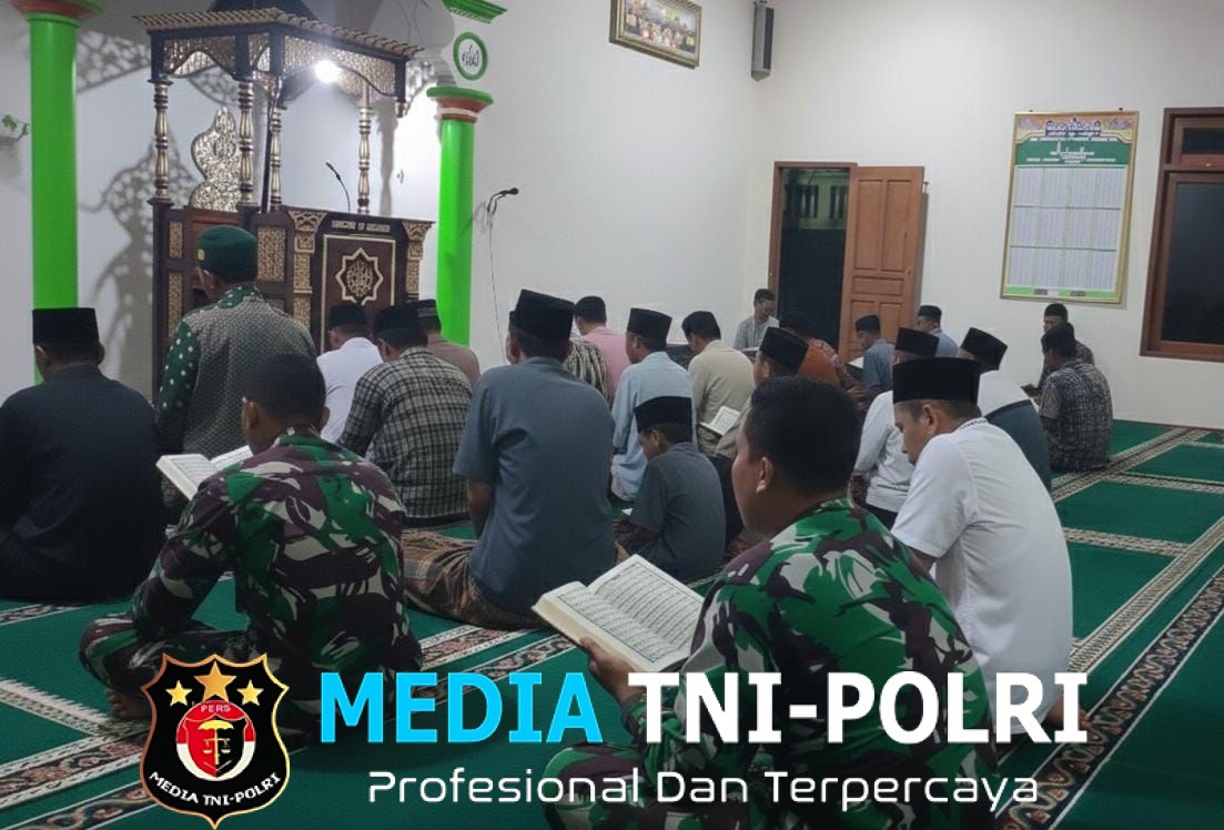 Memperkuat Keimanan Dan Ketaqwaan, Satgas TMMD 127 Kodim 0728/Wonogiri Laksanakan Sholat Tarawih Dan Tadarus Al-Qur’an