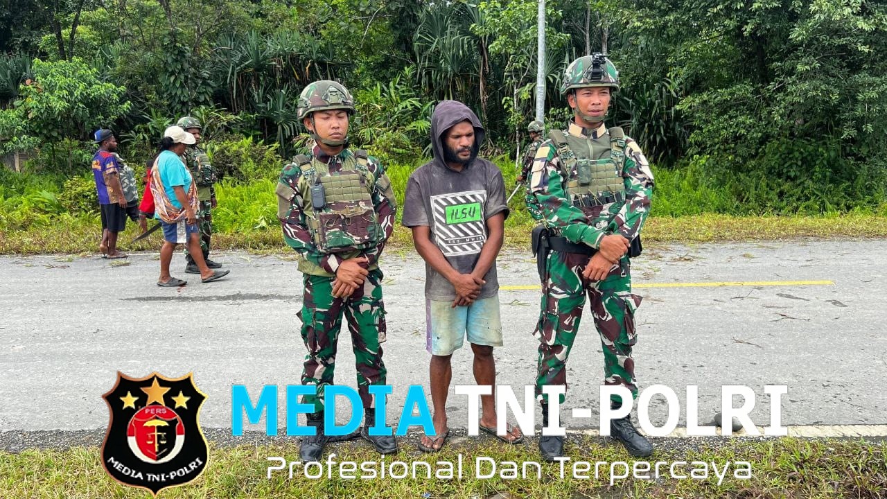 Kemanunggalan TNI dengan Rakyat, Satgas Yonif 521/DY Karya Bakti Bersama Masyarakat Distrik Benawa