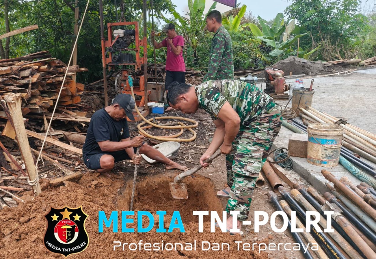 Wujud Cinta TNI Untuk Rakyat, Air Bersih Menjadi Harapan Baru Di Desa Kembang  ‎