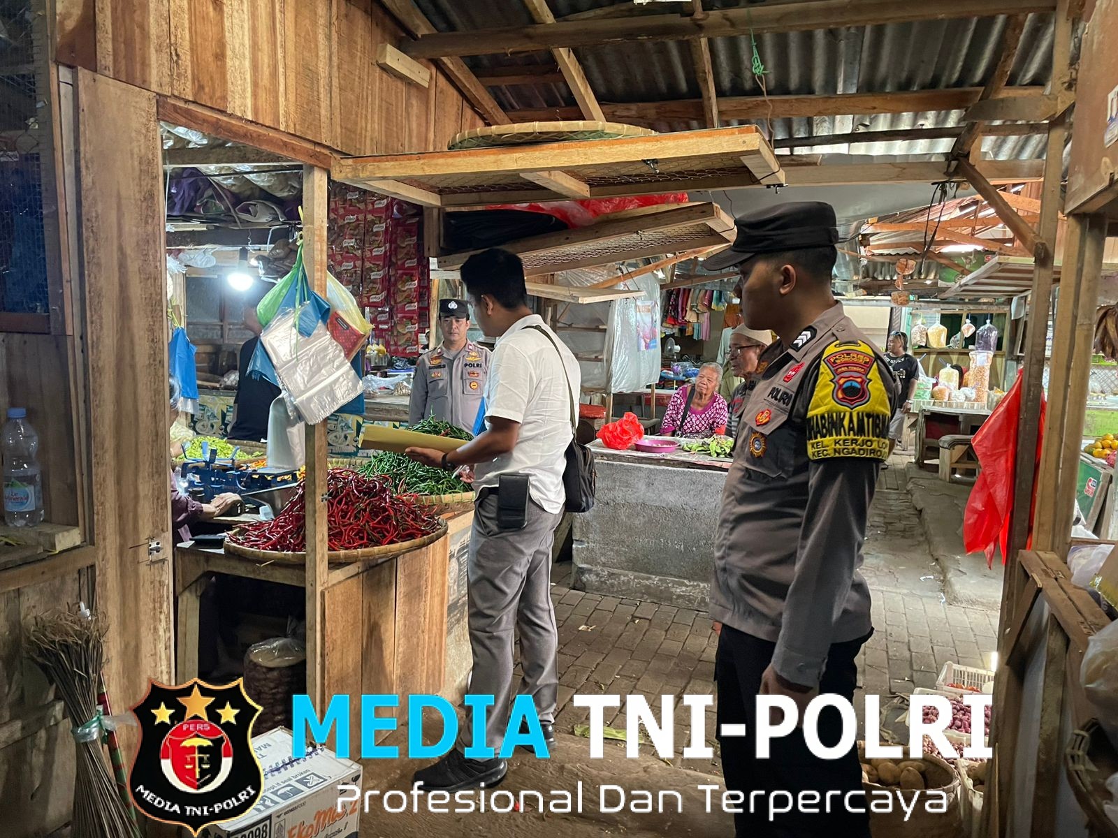 Jelang Ramadan 1447 H, Polisi Pantau Harga Sembako di Pasar Ngadirojo Stok Aman, Harga Relatif Stabil