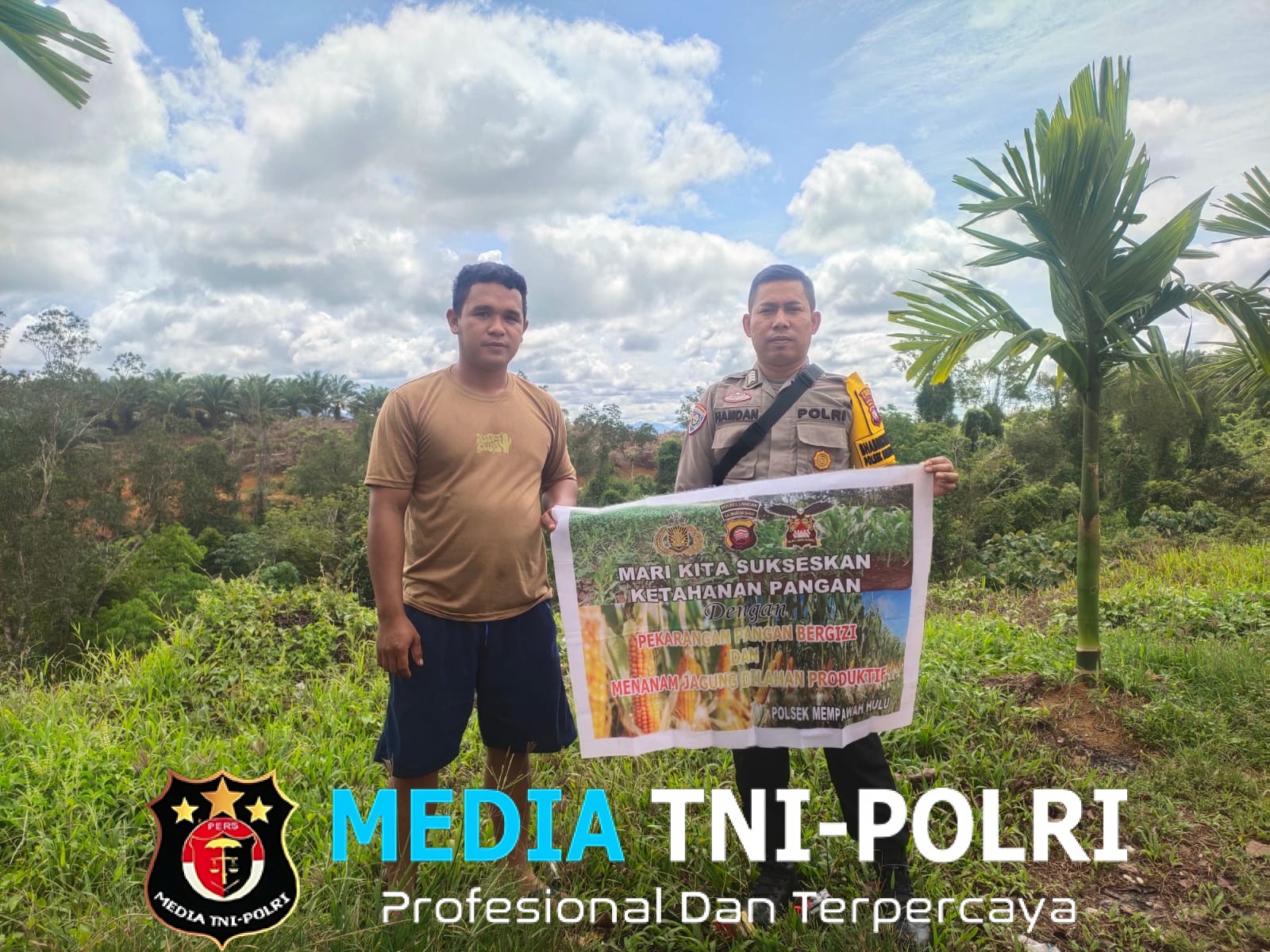 Bhabinkamtibmas Ajak Warga Sukseskan Ketahanan Pangan Nasional Melalui Penanaman Jagung