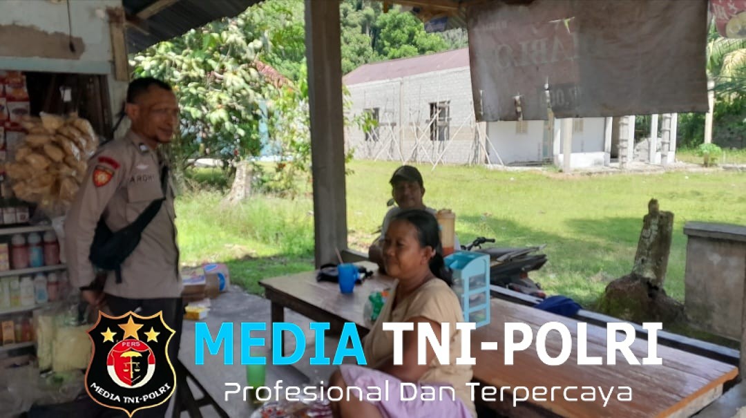 Polisi Hadir dengan Senyum, Patroli Siang Jadi Momen Kebersamaan Warga