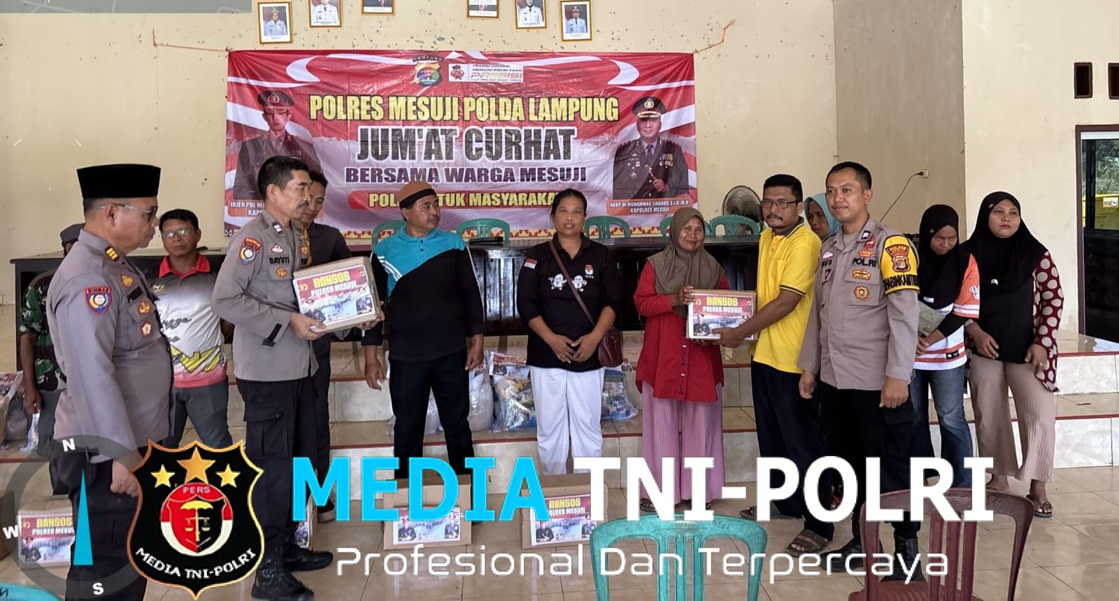 Kapolres Mesuji Pimpin Langsung Jumat Curhat dan Pembagian Sembako bagi Warga Kurang Mampu