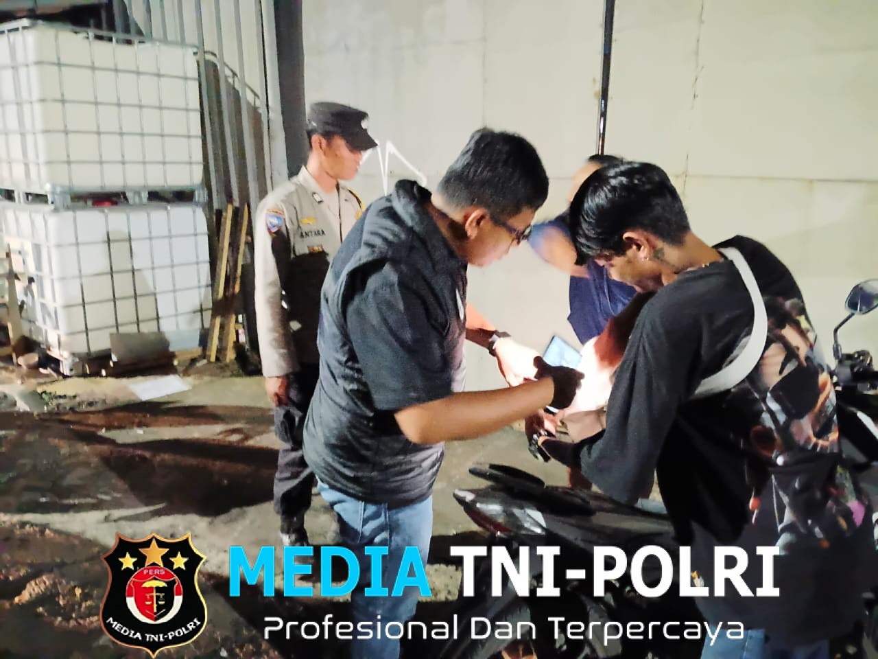 Polsek Cikarang Selatan Gelar Patroli Biru dan Operasi Cipta Kondisi, Antisipasi Kejahatan Malam Hari