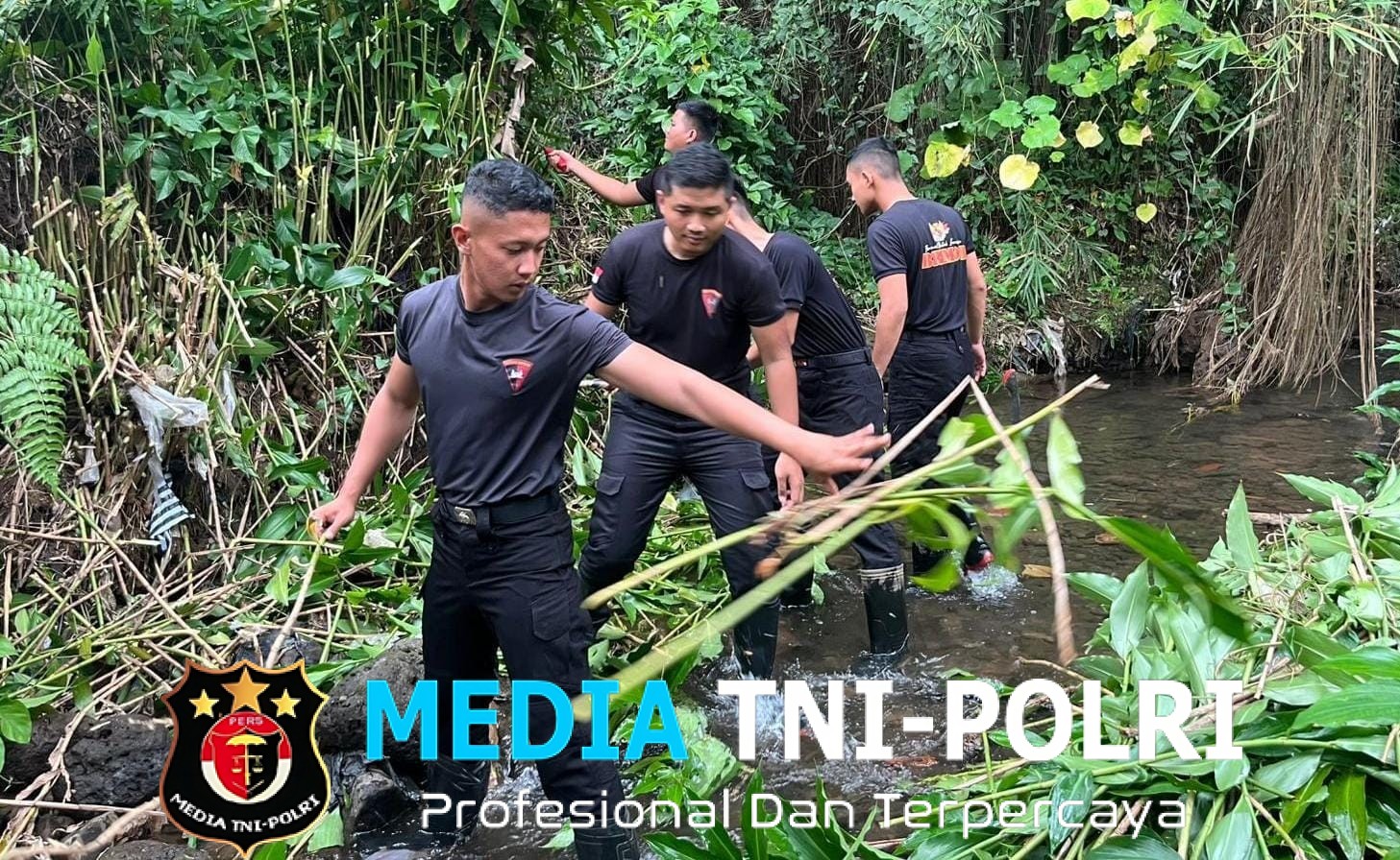 Jaga Kelestarian Lingkungan, Satbrimob Polda Jateng Kembali Gelar Korve Massal di Surakarta, Pekalongan, dan Semarang