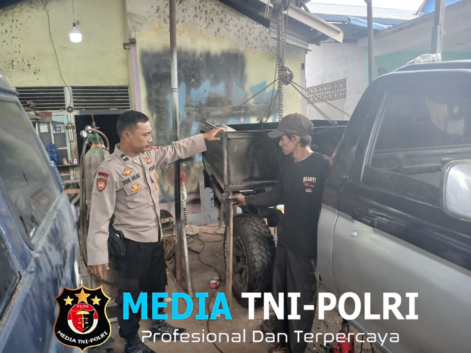 Polisi Turun Langsung ke Lapangan, Dengarkan Keluhan dan Beri Edukasi Warga
