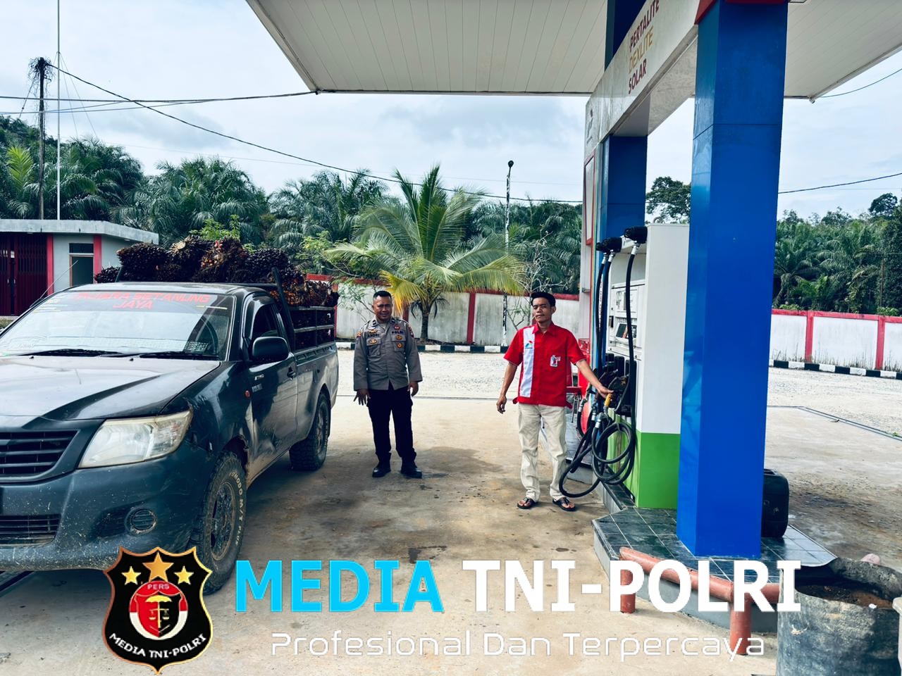 Patroli Obyek Vital Polsek Kuala Behe Sambangi SPBU Cegah Gangguan Kamtibmas