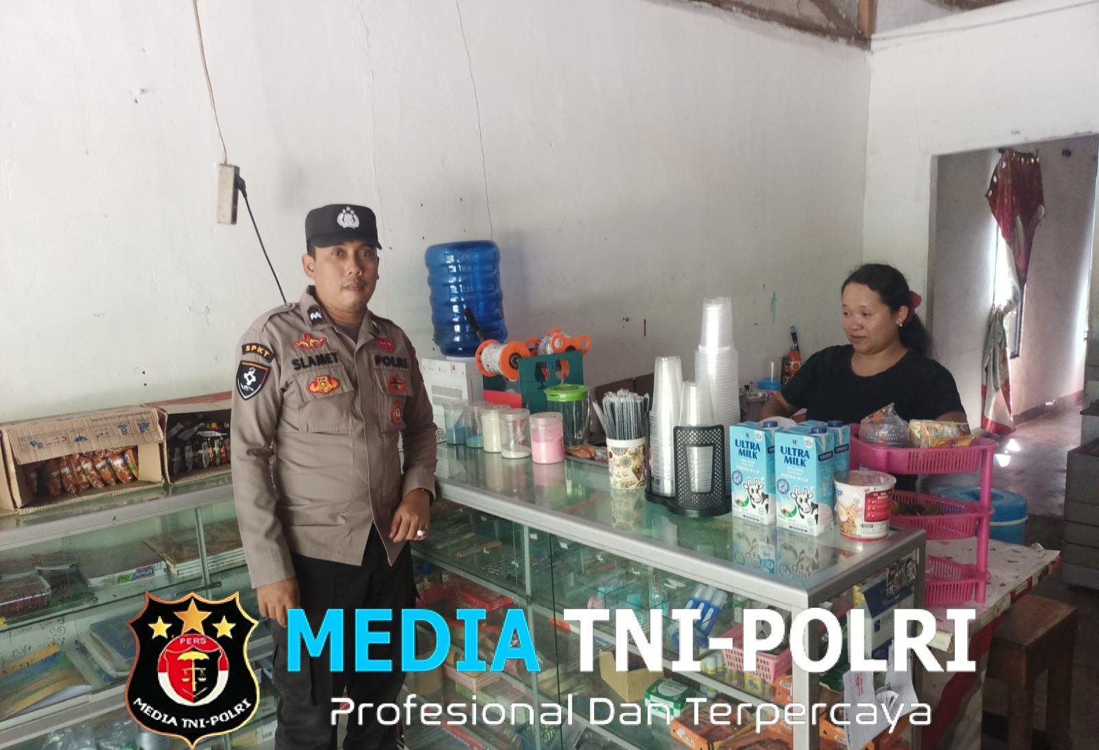 Patroli Siang, Personel SPKT Regu II Ajak Warga Desa Menjalin Jaga Kamtibmas