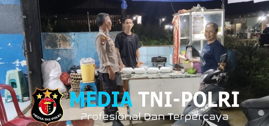 Polisi Hadir di Tengah Masyarakat, Patroli Malam Sasar Warung Nasi