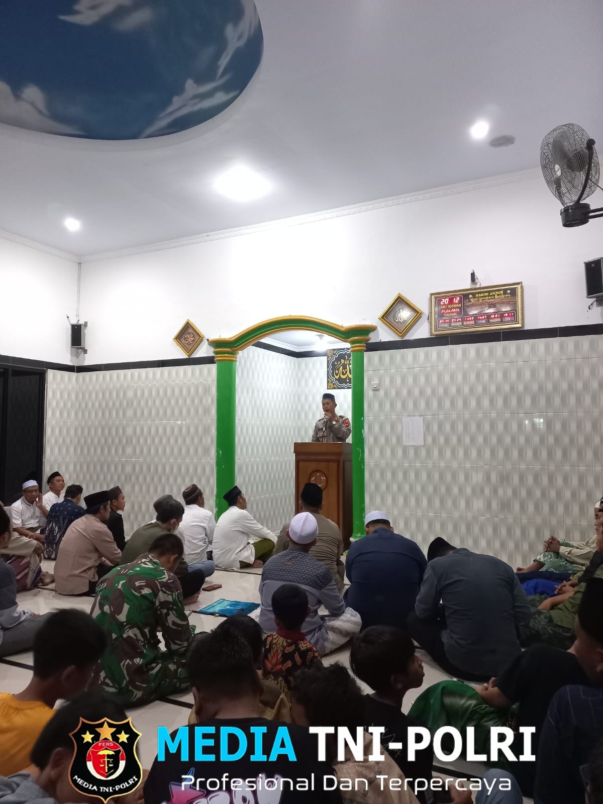Polsek Wuryantoro Gelar Ceramah Kamtibmas di Masjid An Nur, Ajak Warga Jaga Kerukunan dan Tolak Judi Online