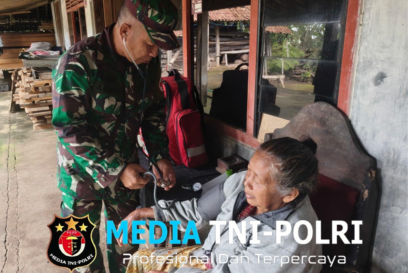 Ibu Karimah Tidak Perlu Menyita Waktu Lagi Untuk Berobat Berkat Tim Kesehatan TMMD 127 Kodim Wonogiri