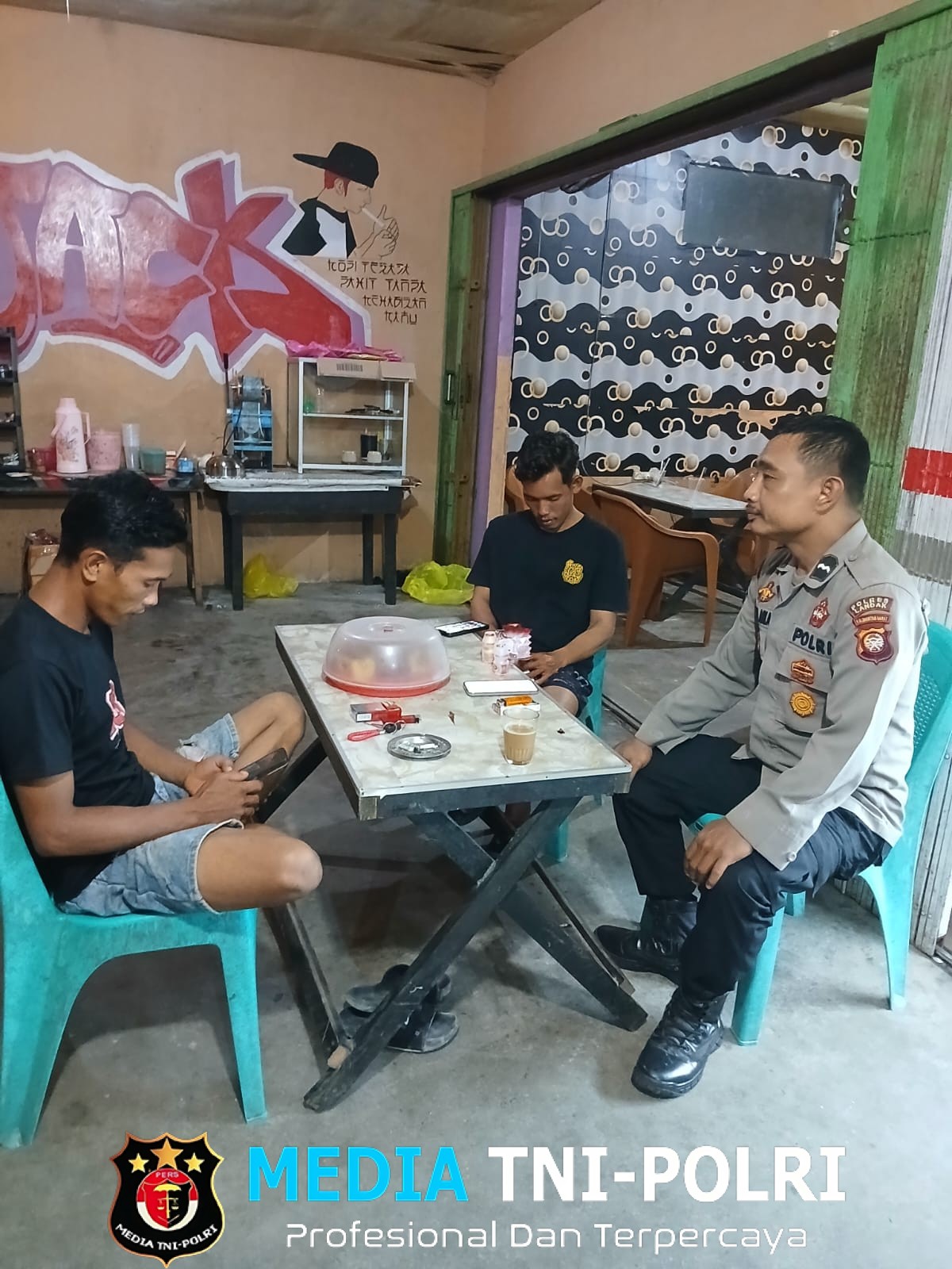 Patroli Malam, Polisi Ajak Warga Waspadai Maraknya Tindak Kejahatan