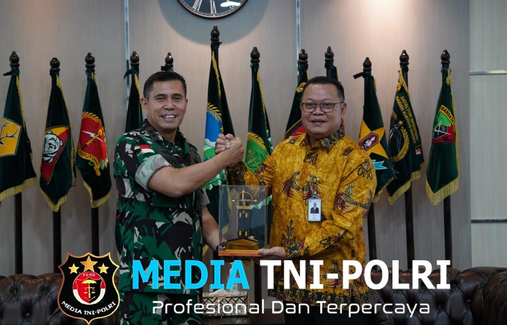 Jalin Sinergi dan Kerja Sama, Pangdam XII/Tpr Sambut Hangat Kunjungan Dirut Bank Kalbar