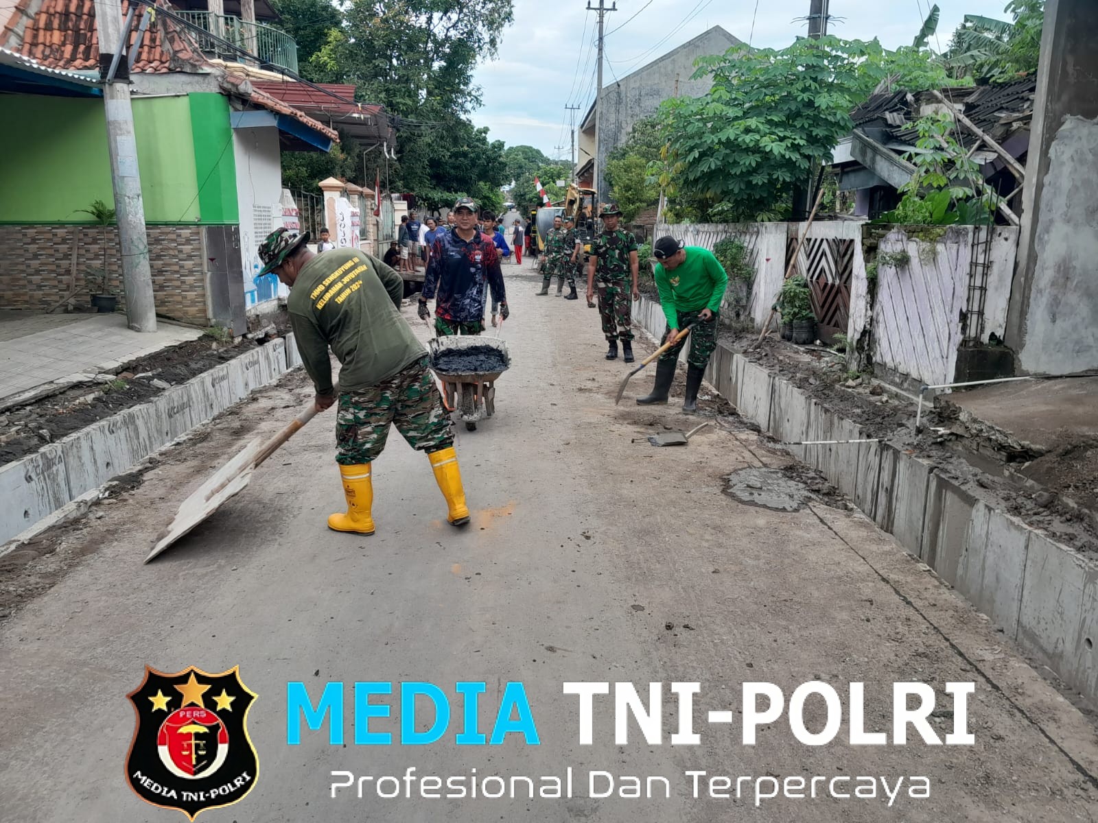 Bulan Puasa Bukan Penghalang Kemanunggalan TNI & Rakyat di Sasaran TMMD Sengkuyung Tahap TA. 2026 Kodim 0735 Surakarta