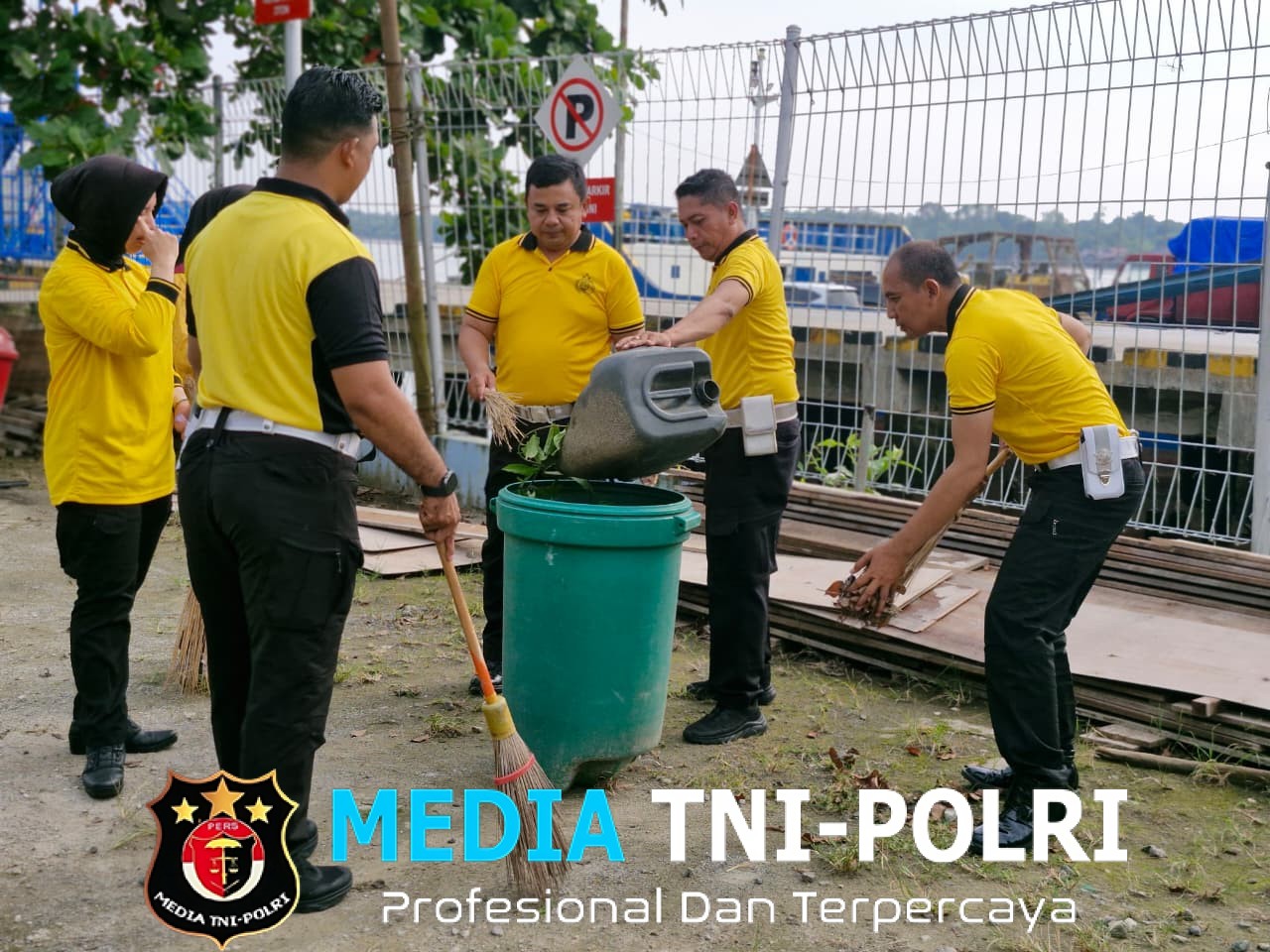 Polres Kotim Gelar Korve di Pelabuhan Kapal Penumpang, Wujudkan Indonesia Asri