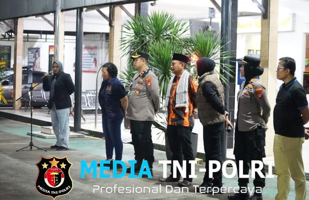 Kapolres Metro Bekasi Tekankan Patroli Humanis Saat Apel KRYD di Cikarang Barat