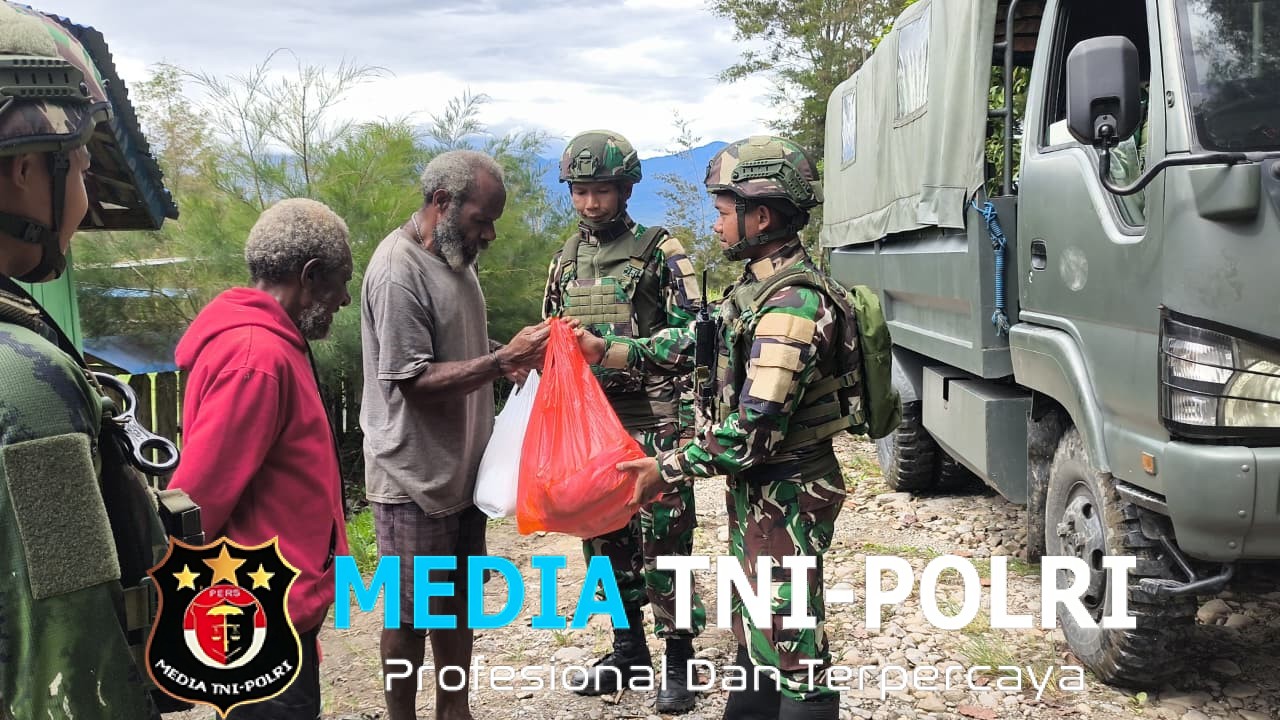 Rumah Adat Honai, Satgas Yonif 521/DY Gotong Royong Pembangunan Miliki Nilai Spiritual dan Budaya Nusantara yang Tinggi di Distrik Walesi