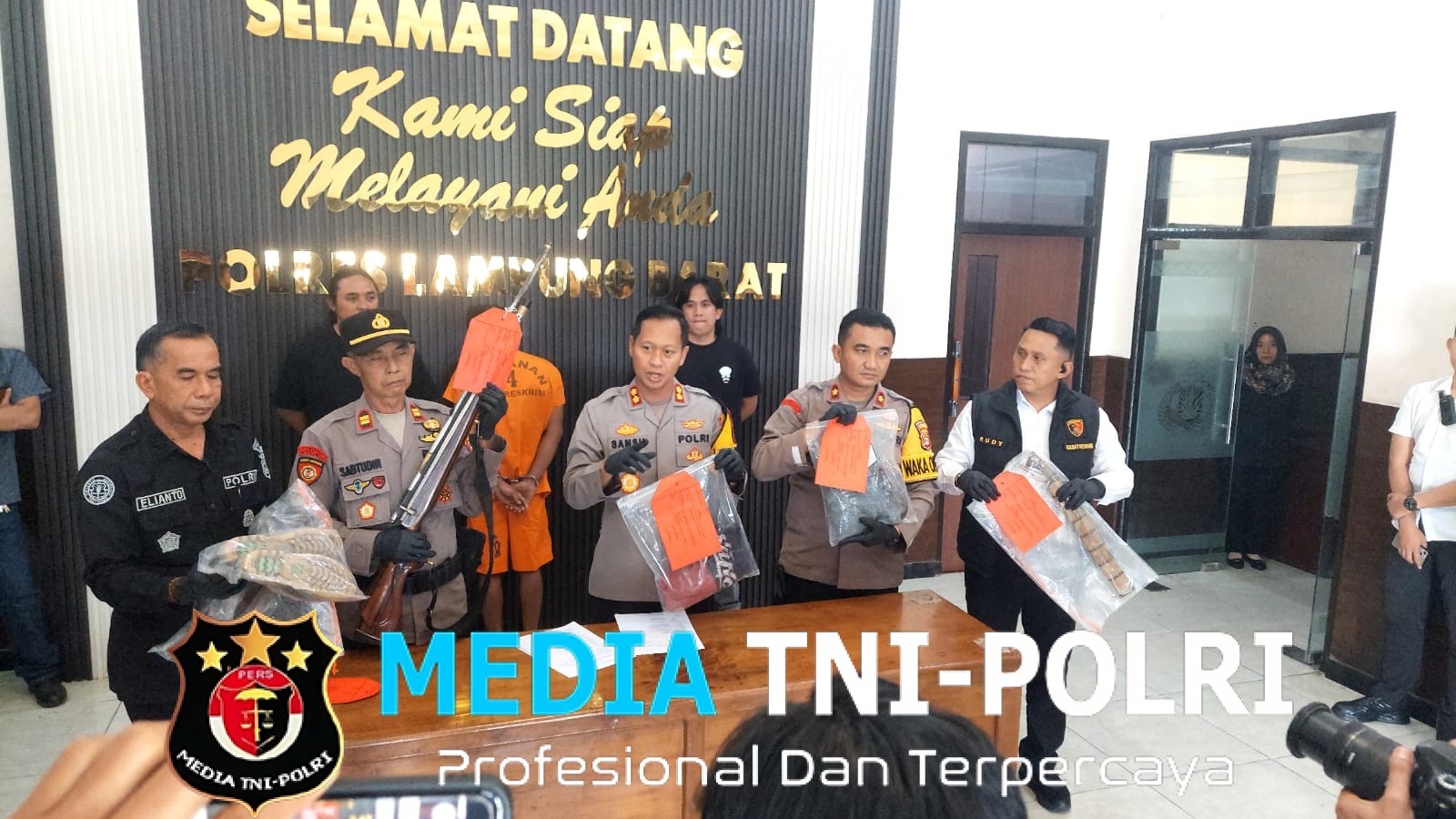 Polres Lampung Barat Gelar Press Release Pengungkapan Kasus Pembunuhan di Pekon Jagaraga