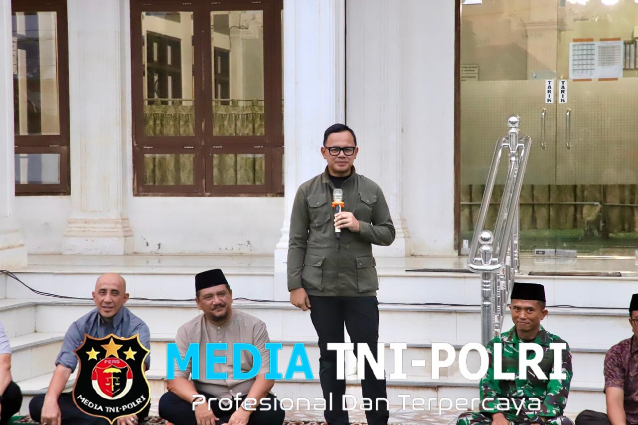 Di Sela Penarikan Praja IPDN Gelombang II, Wamendagri Bima Buka Puasa Bersama Warga Aceh Tamiang