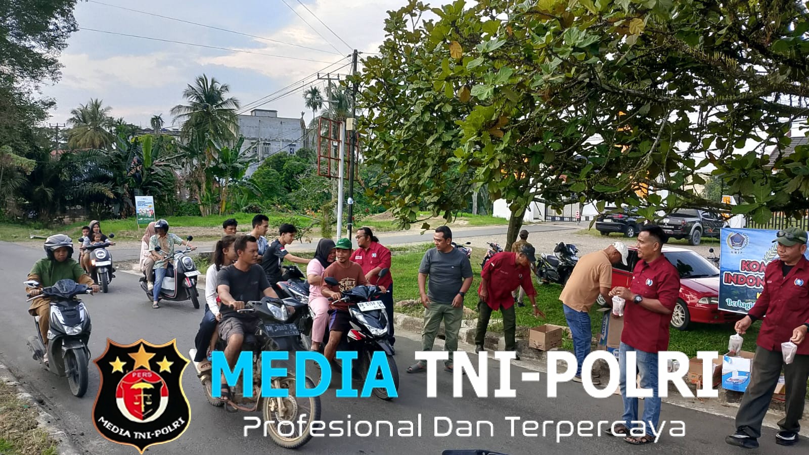 Ramadan Penuh Berkah, KWIP Merangin Konsisten Gelar Bagi Takjil Tahunan