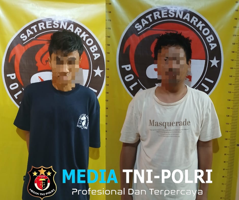 Simpan Paket Sabu dalam Kotak Rokok, Dua Pemuda Asal Ogan Ilir dan OKU Digelandang ke Mapolres Mesuji