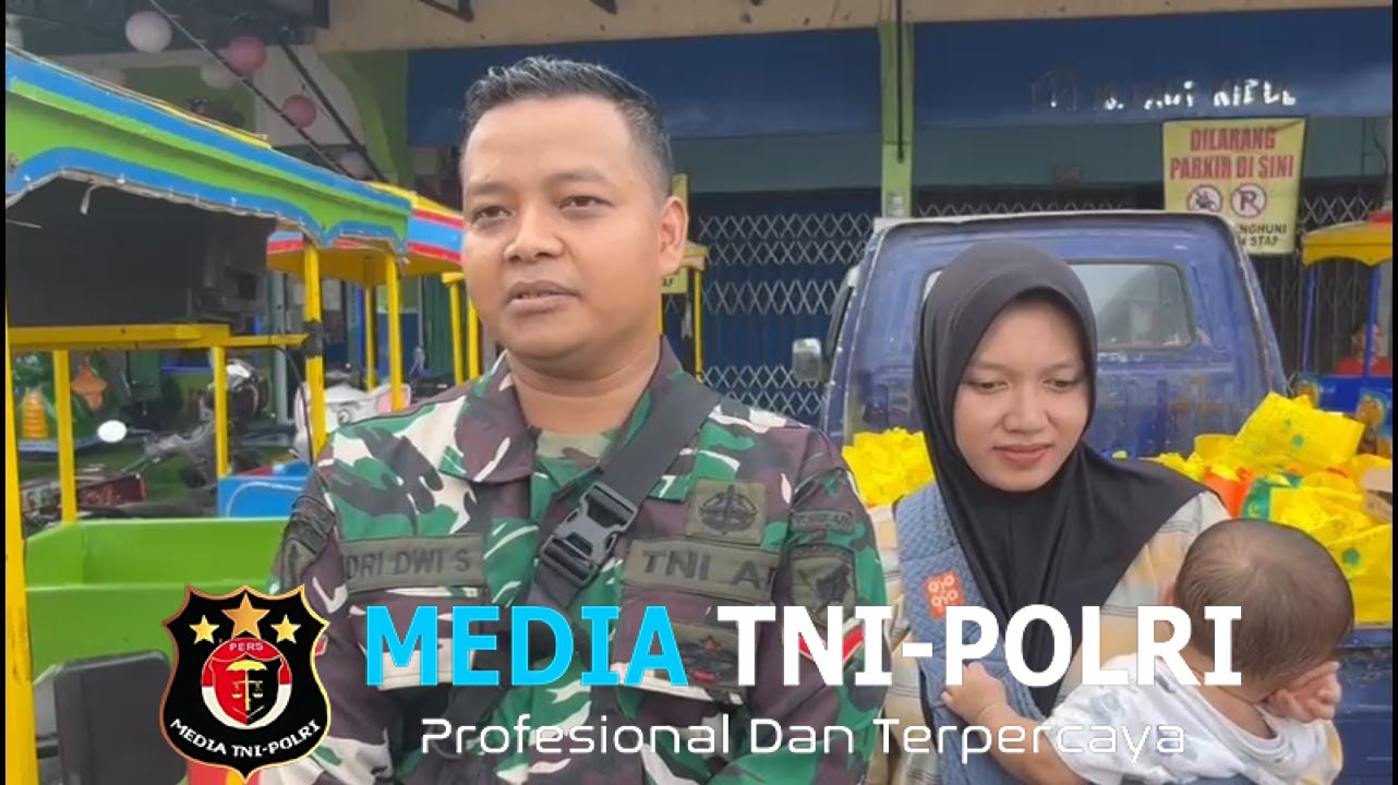 Personel Kompi Senapan C 645 Garda Tama Yudha, KOPDA Andri Dwi Saputro Salurkan 250 Paket Sembako Sambut Ramadan 2026