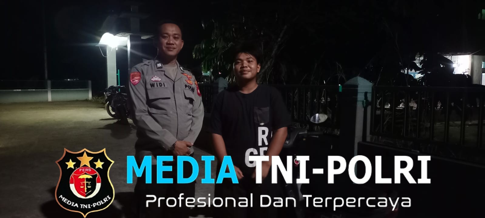 Patroli Rutin Malam Hari, Personel Polsek Menjalin Sambangi Pasar Menjalin Jaga Kamtibmas Tetap Kondusif