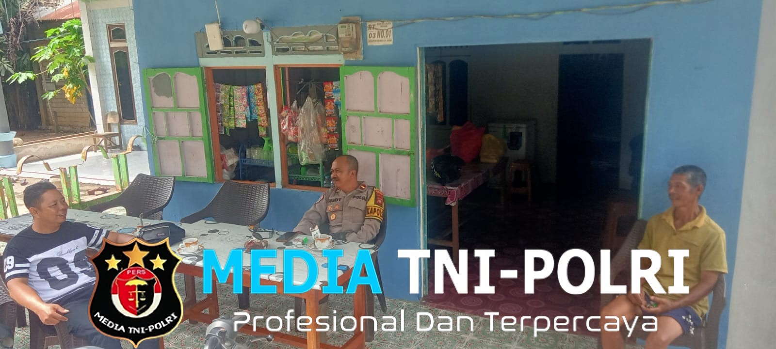 Kedekatan Penuh Keakraban, Kapolsek Sebangki Silaturahmi Bersama Warga