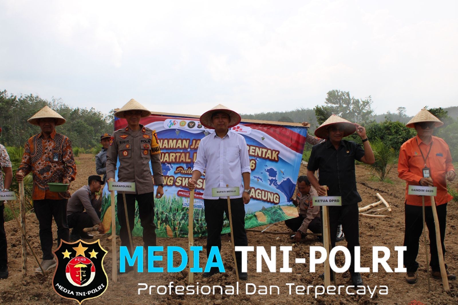 Polres Mesuji Melaksanakan Penanaman Jagung Serentak Kuartal I Tahun 2026 di Desa Jaya Sakti