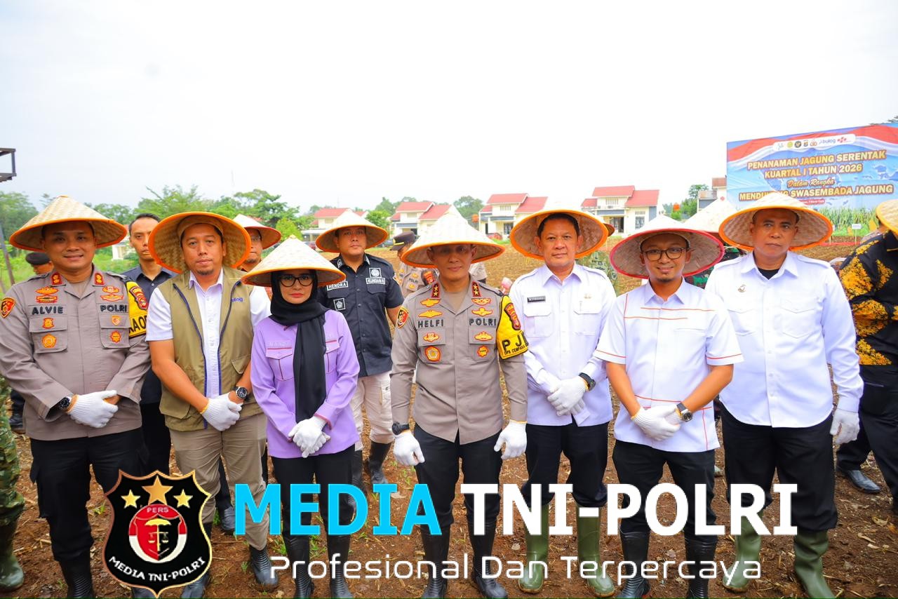 Kapolda Lampung Pimpin Penanaman Jagung Serentak Kuartal I di Pesawaran, Kapolri Beri Arahan Secara Daring