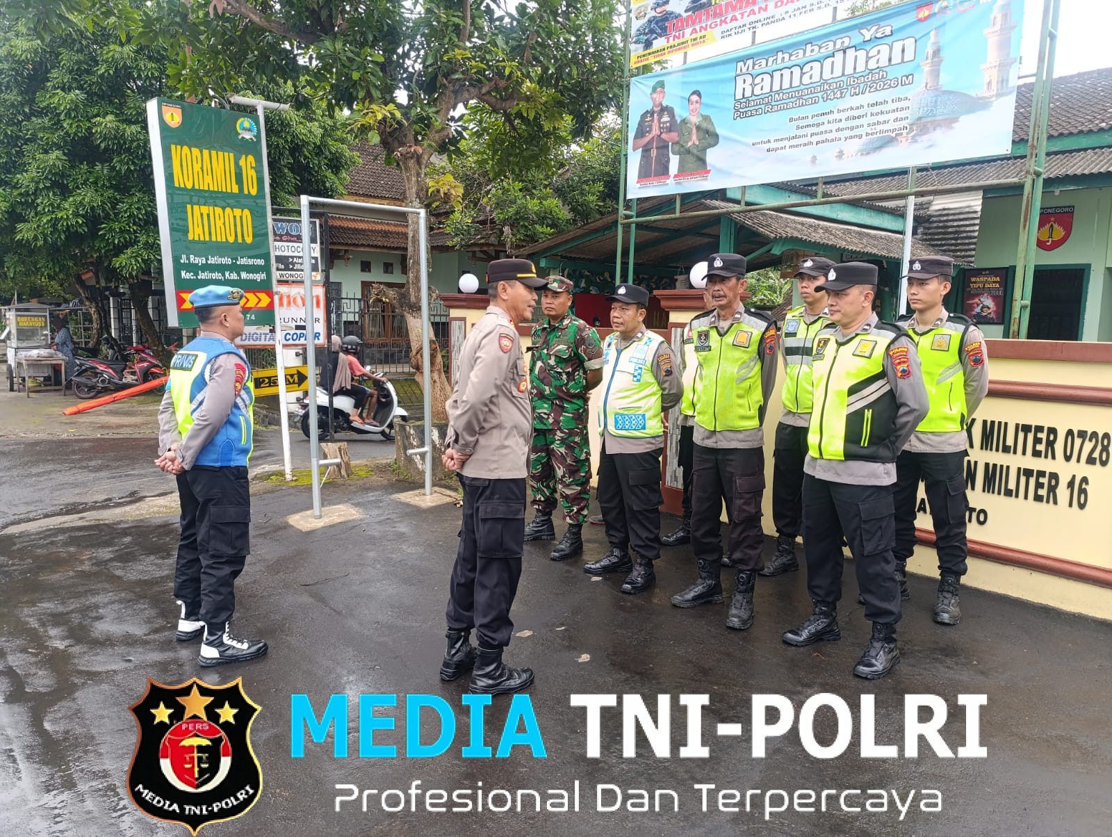 Turnamen Sepakbola Primadona Ramadhan Cup 2026 Resmi Dibuka, Polsek Jatiroto Amankan Kegiatan Hingga Berjalan Lancar