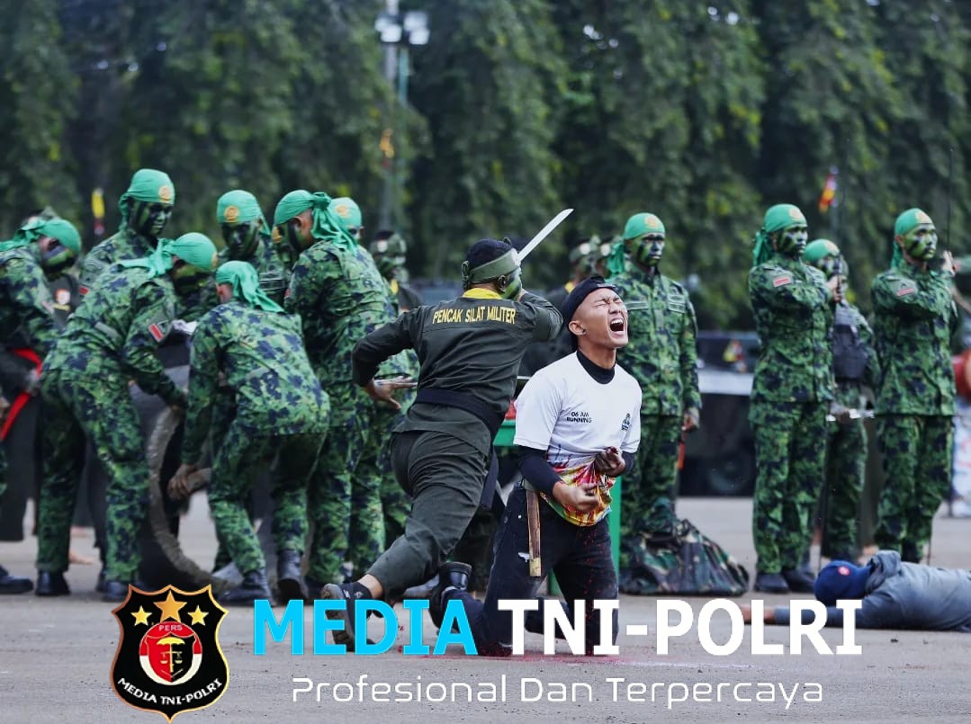 Panglima TNI Pimpin Upacara Peringatan HUT ke-65 Kostrad