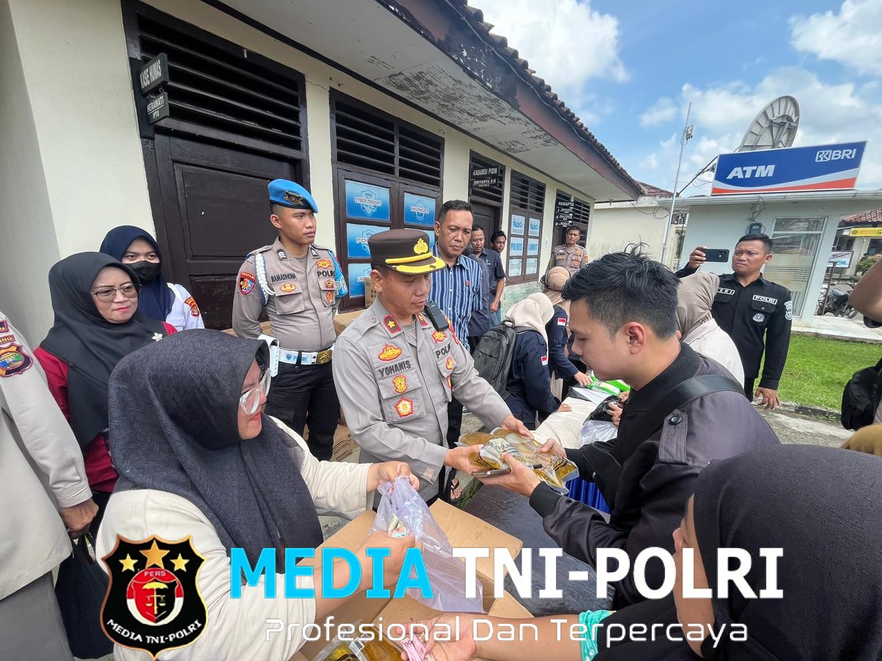 Polres Lampung Utara Gelar Pasar Murah Jelang Idul Fitri