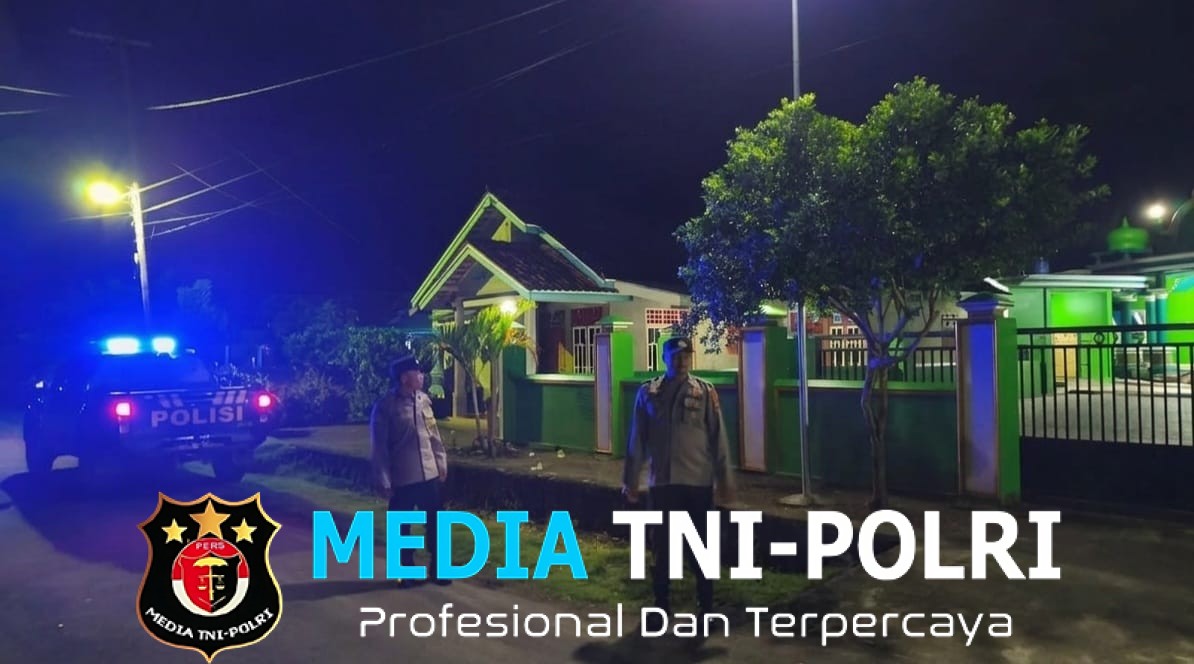 Polsek Pematang Sawa Gelar Patroli dan Pengamanan Salat Tarawih di Pekon Guring