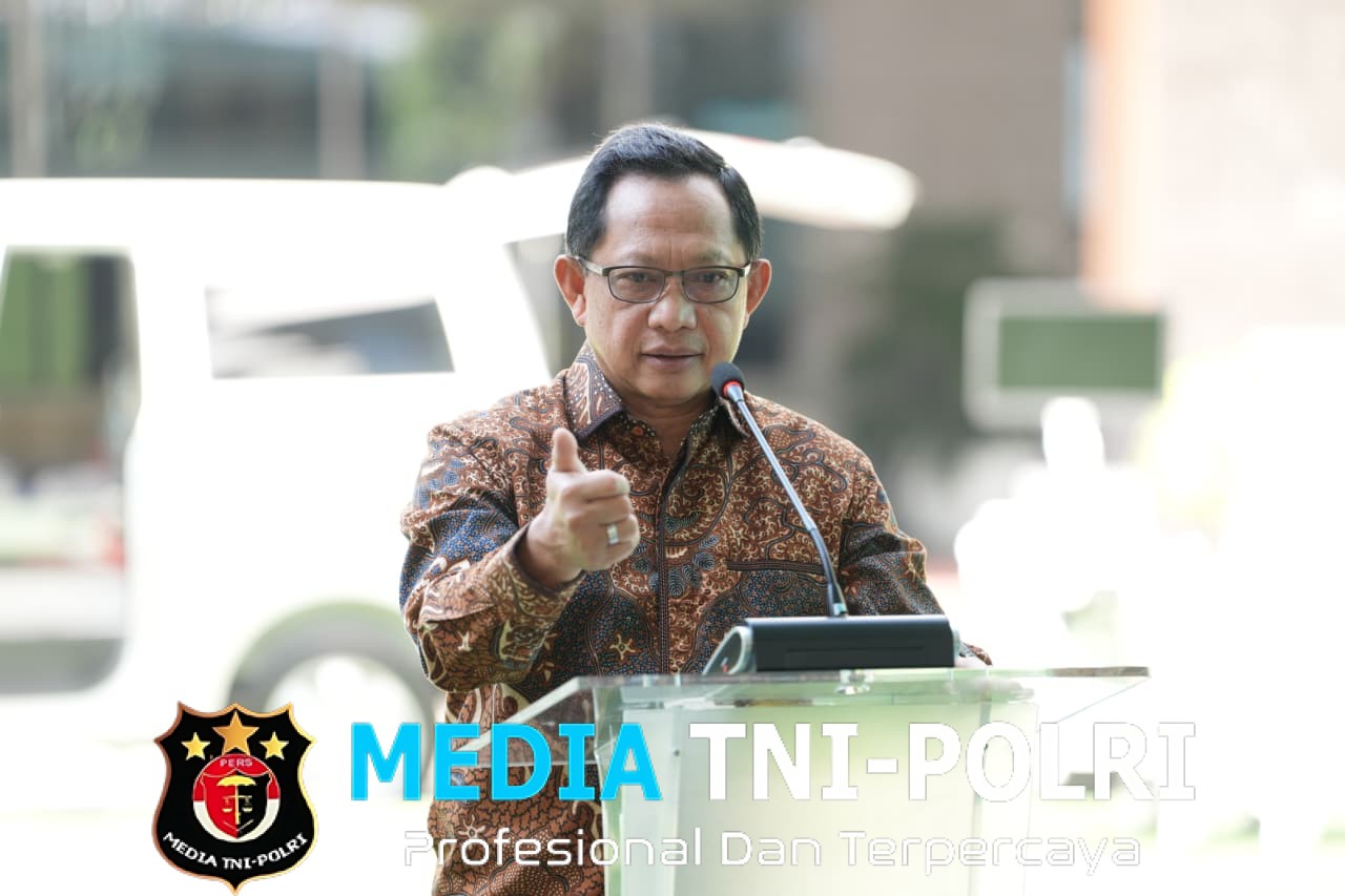 Pihak Swasta Beri Bantuan Ambulans, Kasatgas Tito Bukti Ketahanan Nasional dan Kepedulian Sosial