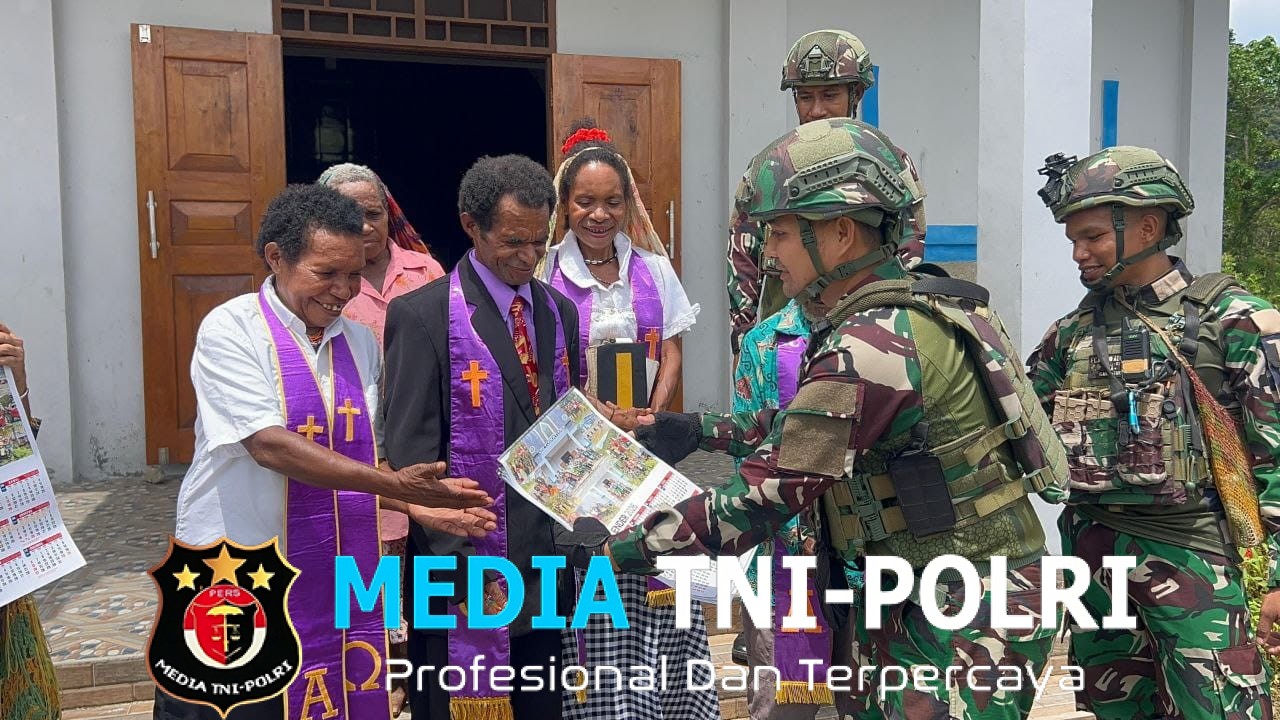 Pendekatan Humanis, Satgas Yonif 521/DY Laksanakan Komsos di Gereja GKI Yoska Yudea Benawa