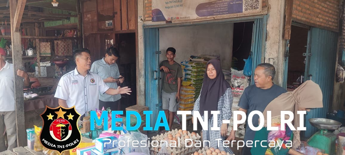 Cek Perkembangan Harga Sejumlah Bahan Pokok Jelanhlg Idul Fitri, Polres Lampung Utara Lakukan Pemantauan Pasar