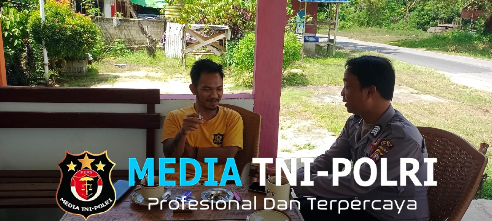 Patroli Siang, Personel SPKT Regu III Sambangi Warga Desa Menjalin untuk Jaga Kamtibmas