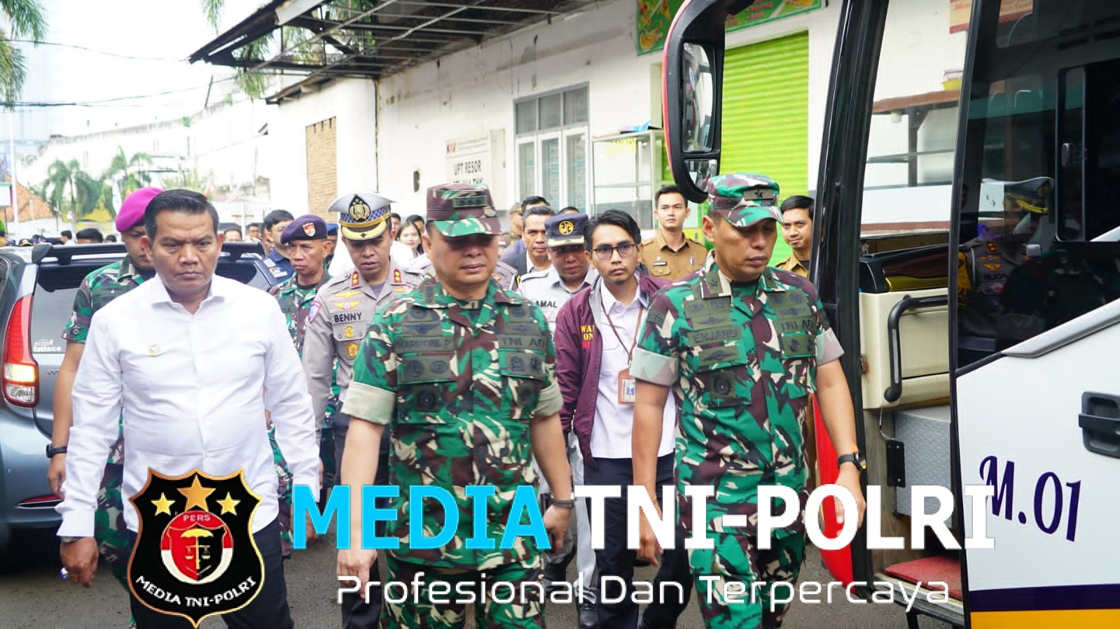 Irdam XXI/Radin inten Hadiri Pelepasan Mudik Gratis Kereta Api dan Bus Tahun 2026 di Provinsi Lampung