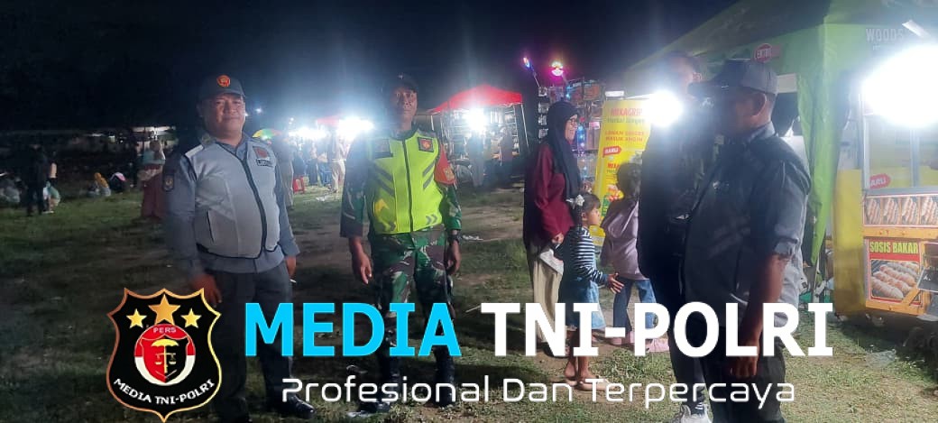 Babinsa Simo Turun Langsung Amankan Pasar Takjil, Warga Nyaman Berburu Menu Berbuka