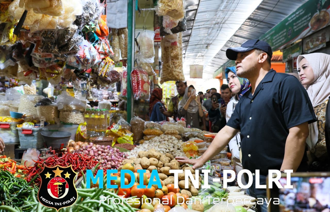 Jelang Lebaran Gubernur Luthfi Sidak Pasar Bunder Sragen Harga Bahan Pokok Stabil, Stok Aman
