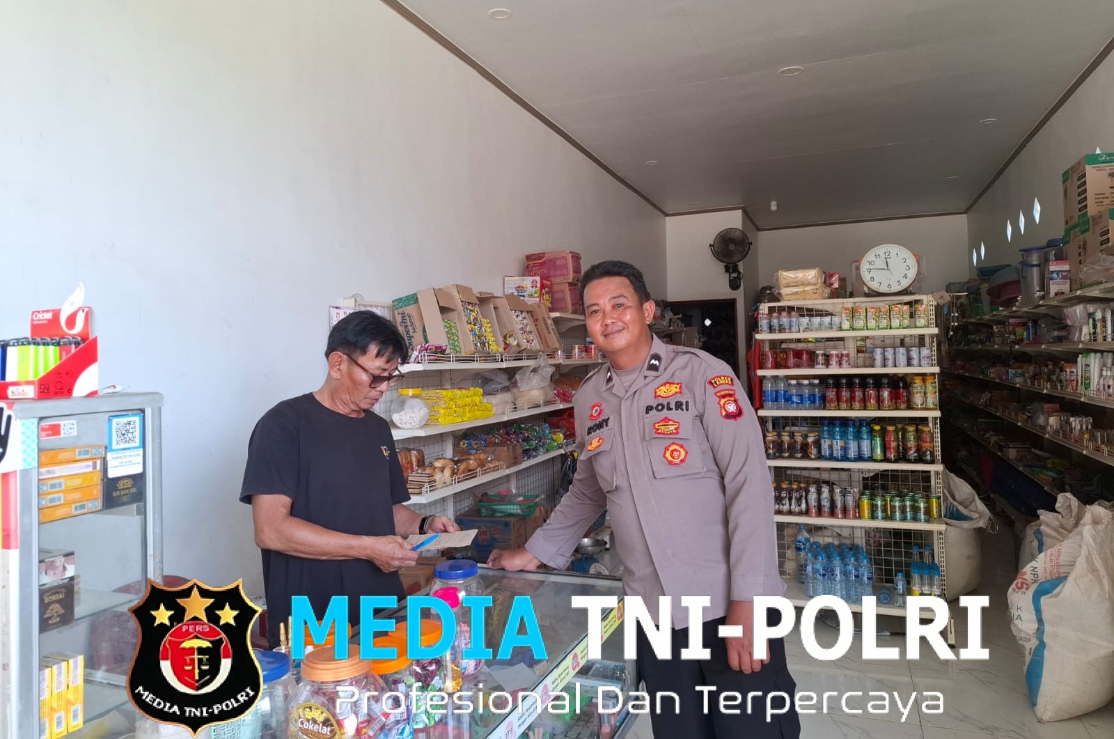 Patroli Kamtibmas Ditingkatkan, Polsek Kuala Behe Hadir di Tengah Masyarakat   Patroli Jelang Lebaran
