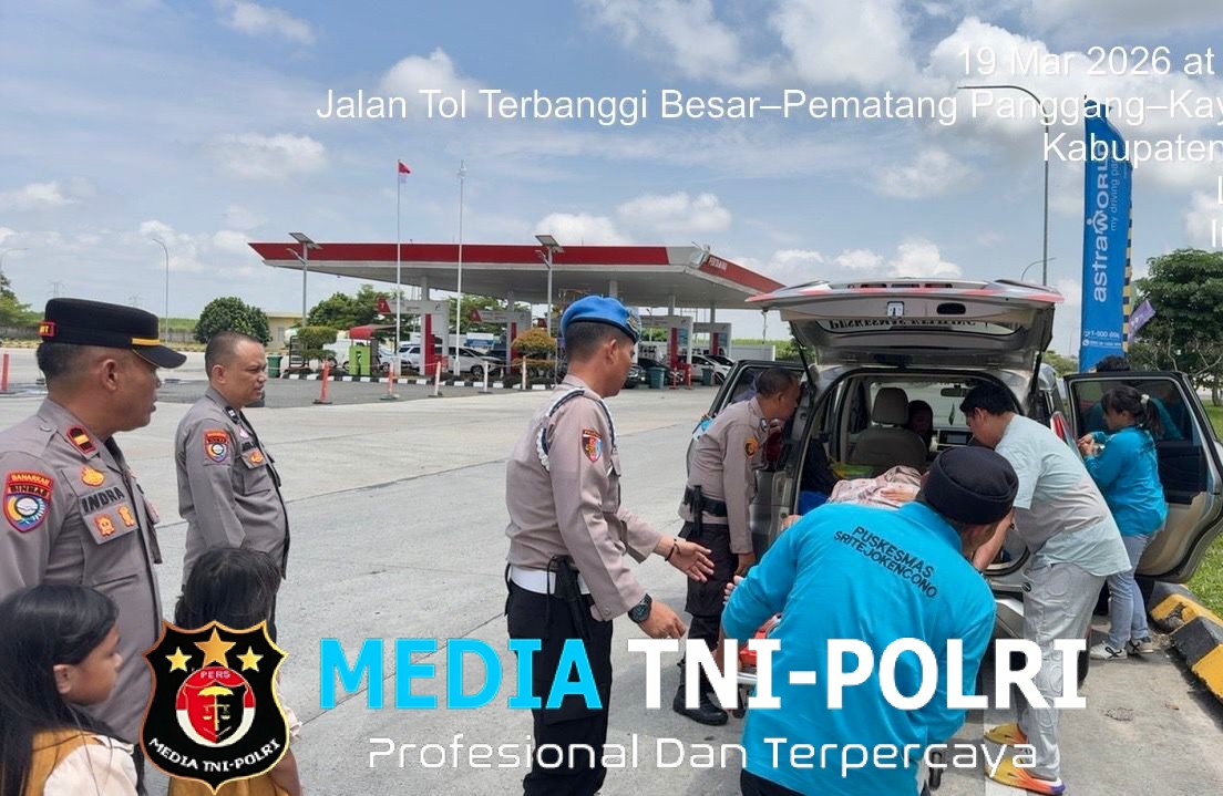 Respons Cepat Personel Pospam Rest Area 163 A Polres Lamteng, Selamatkan Pemudik Kecelakaan Tunggal Tanpa Korban Jiwa