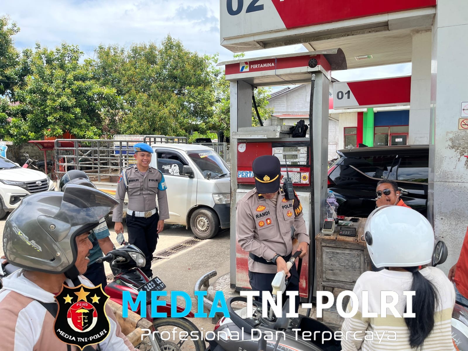 Respons Cepat Polres Landak, Pantau SPBU dan Himbau Warga agar Tak Panic Buying