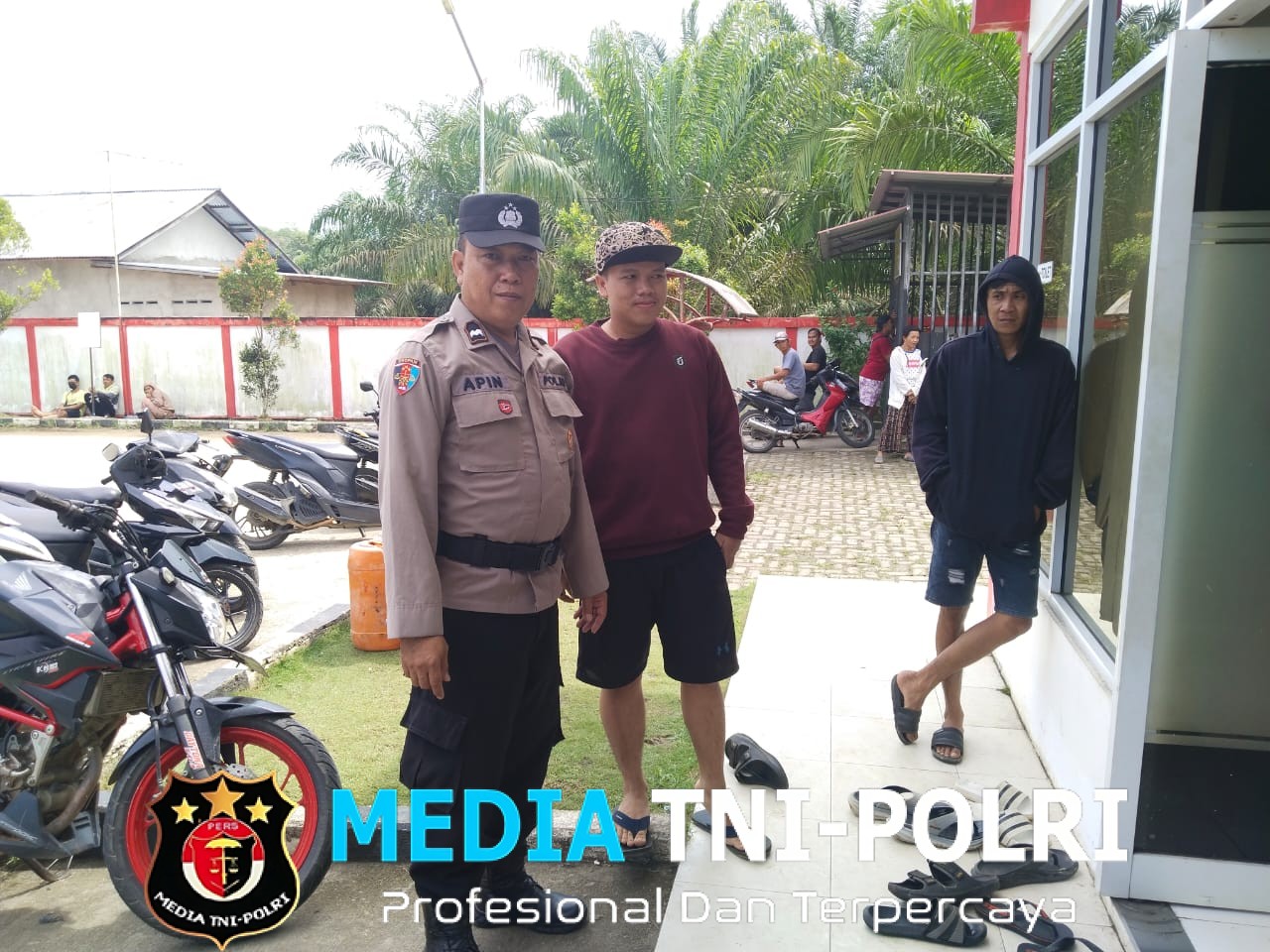 Patroli Siang, Personel Polsek Menjalin Jaga Kondusifitas Wilayah