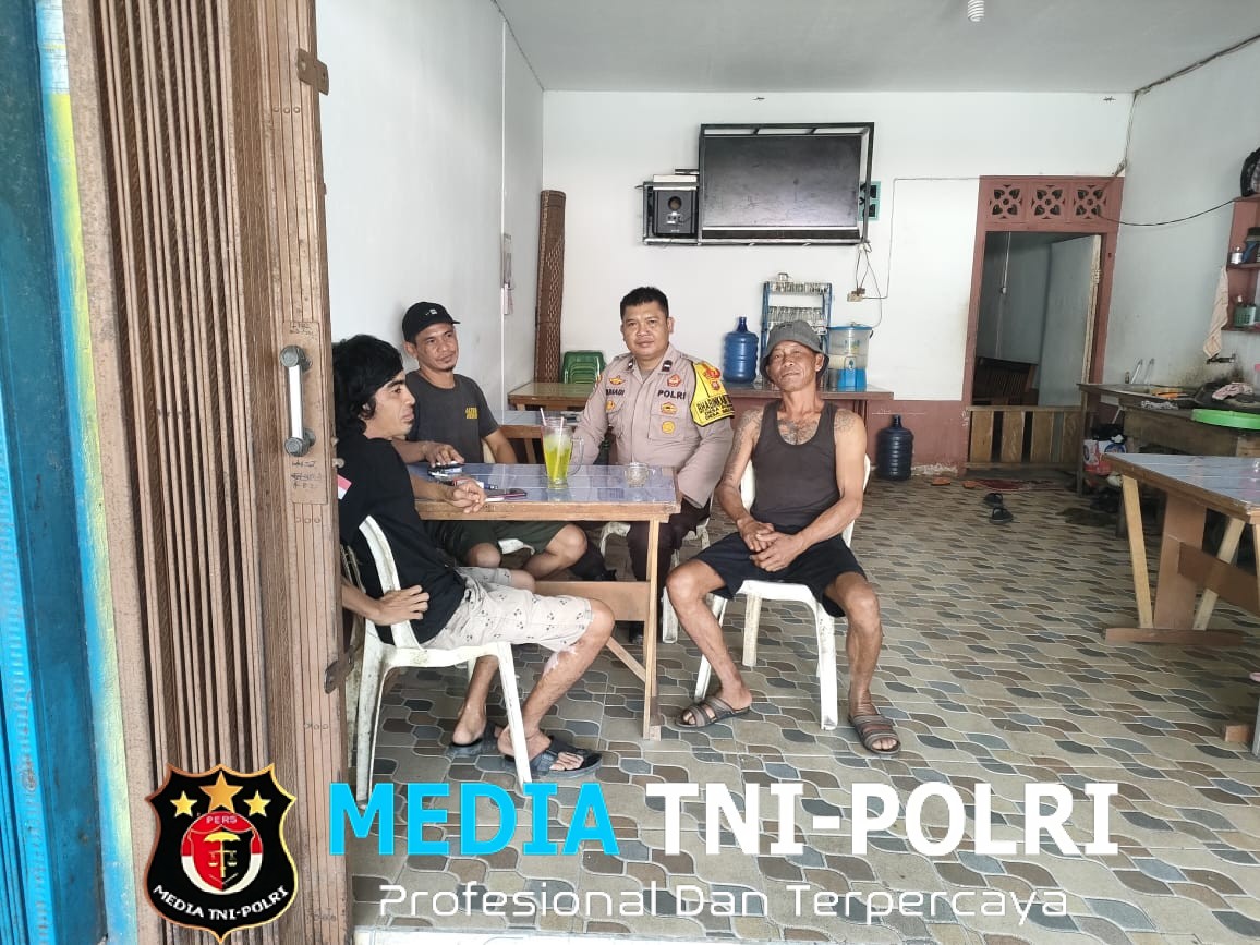 Hangat dan Humanis, Kedekatan Bhabinkamtibmas dengan Warga Ciptakan Rasa Aman