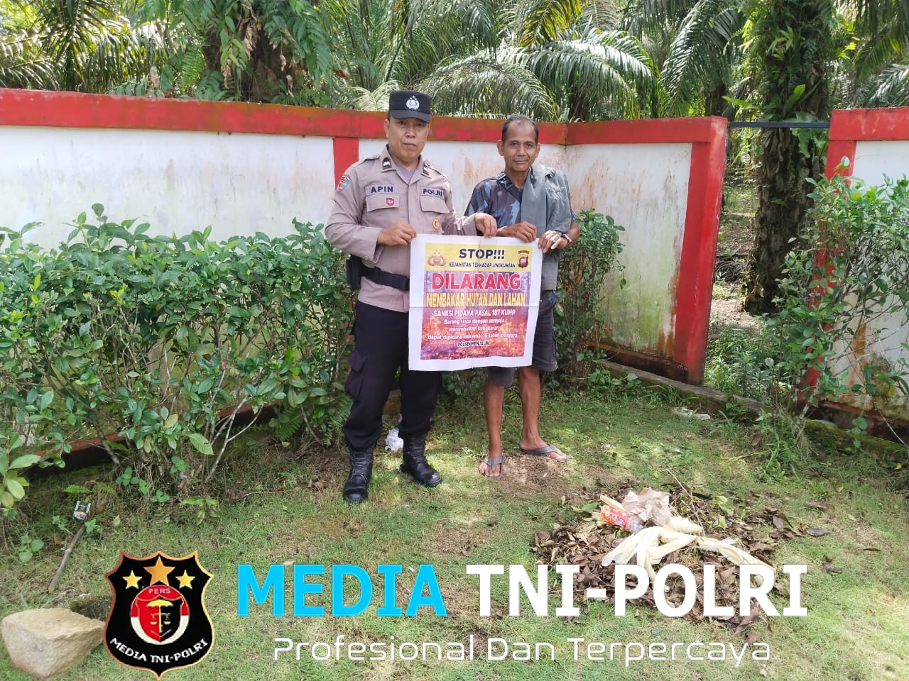 Patroli dan Edukasi Karhutla, Polsek Menjalin Tingkatkan Kesadaran Masyarakat