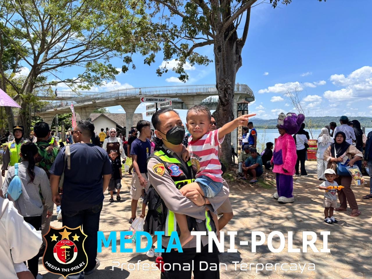 Hari ke-3 Idul Fitri, 9.380 Wisatawan Padati Waduk Gajah Mungkur, Polisi Perketat Pengamanan